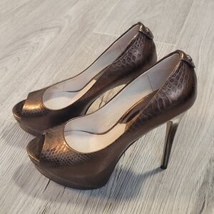 Michael Kors heels size 7